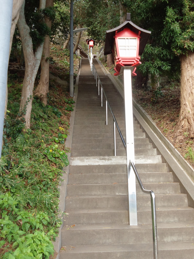 諏訪神社石段