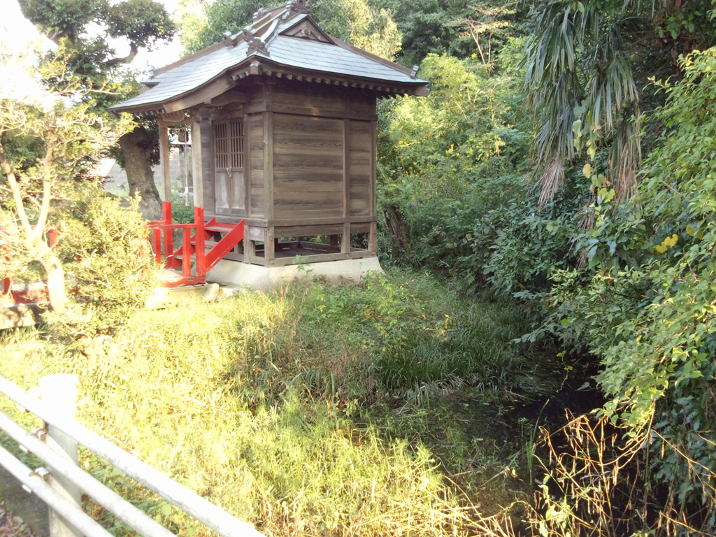 でいだらぼっちの足跡　右から