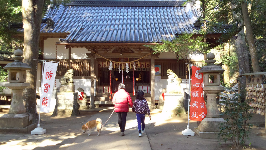 日吉神社　拝殿