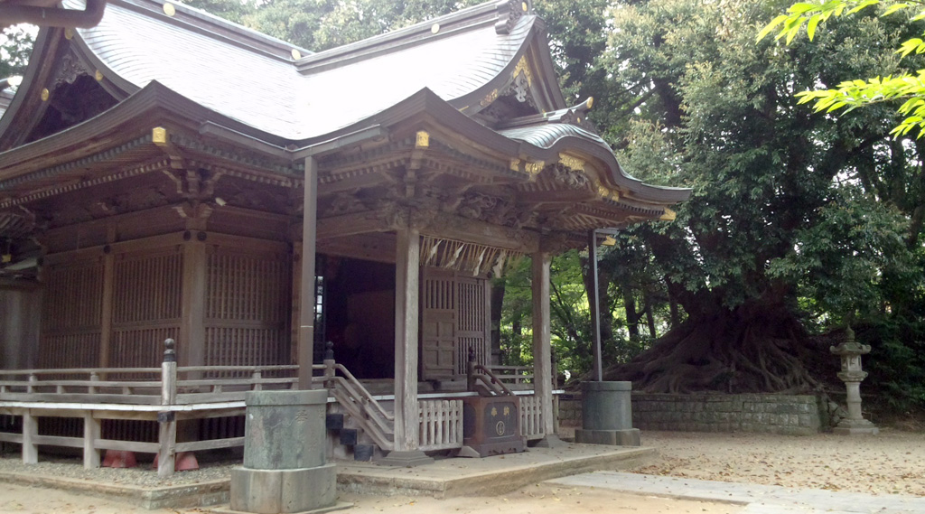 諏訪神社　本殿