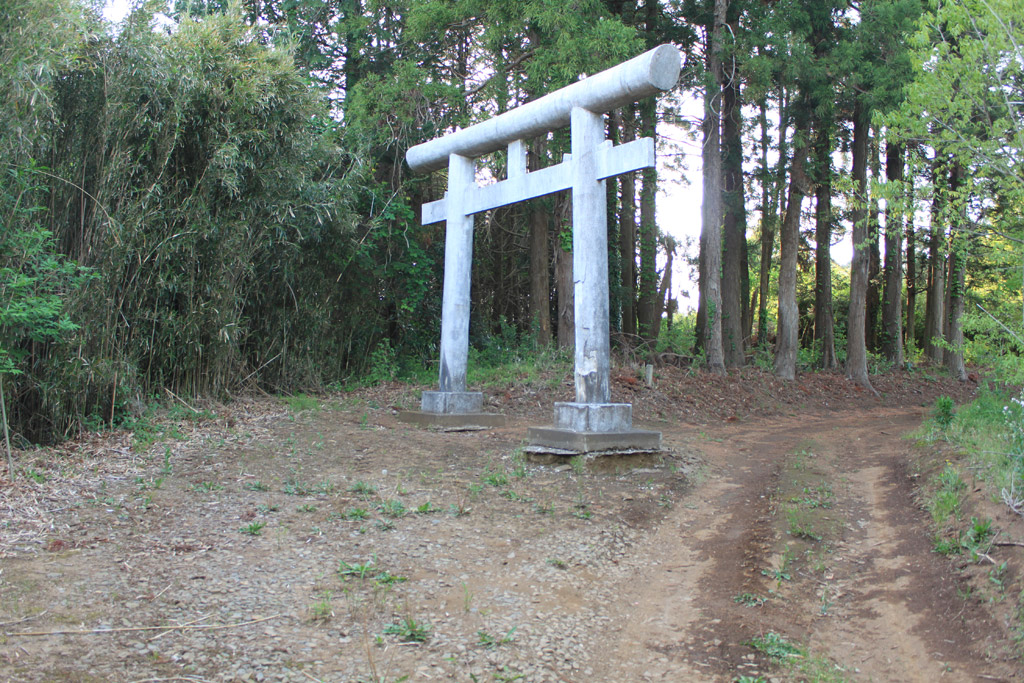 鳥居