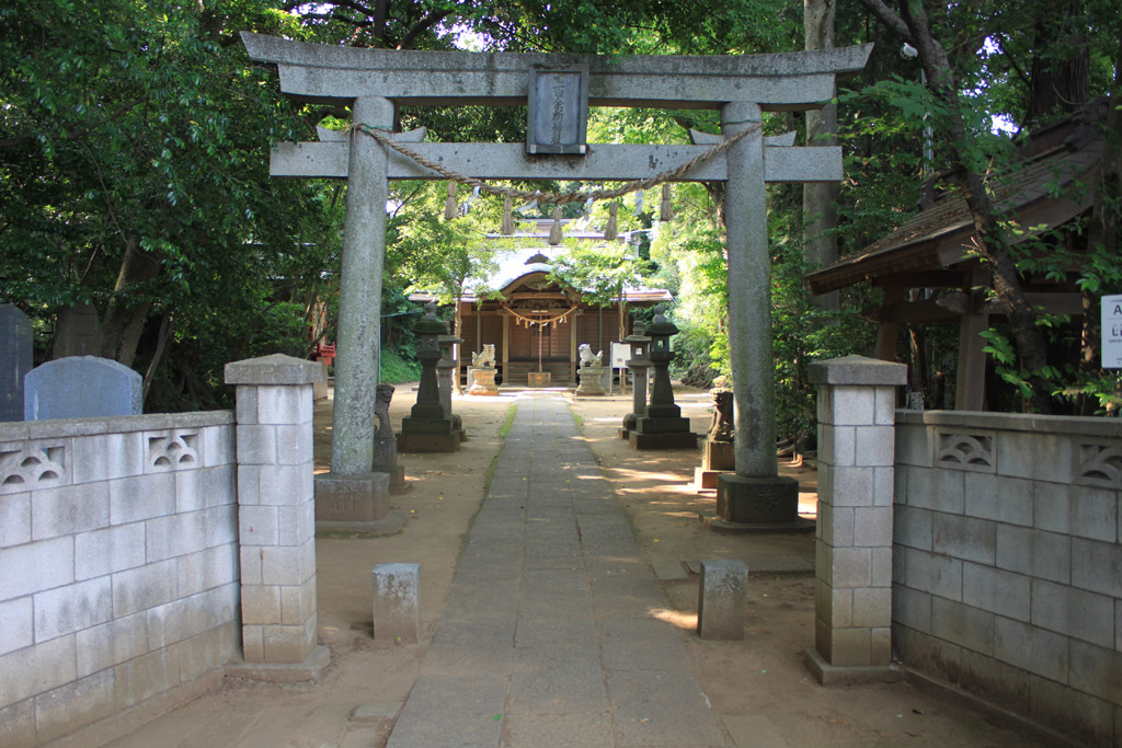 神社入口