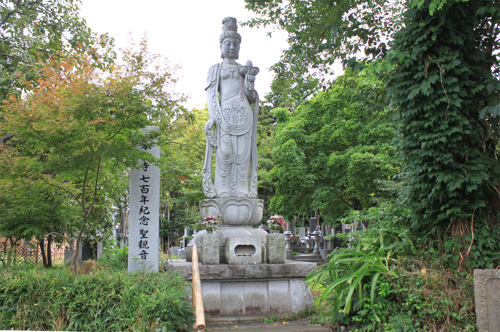 観音像