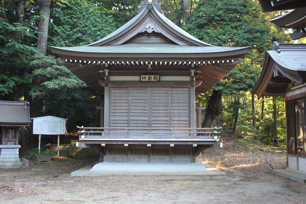 神楽殿