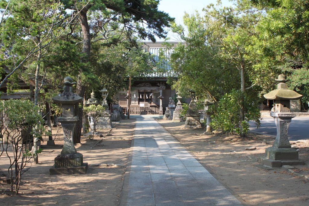 玉崎神社  参道