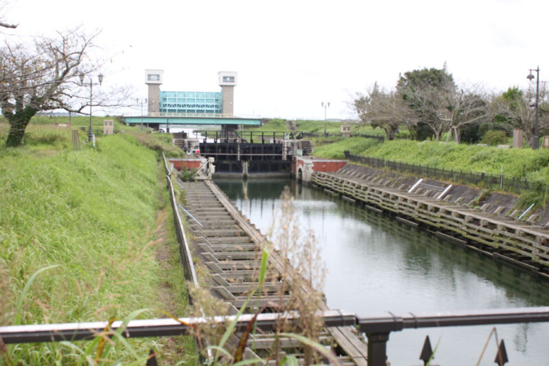 利根川方面