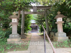 伊津美鳥見神社