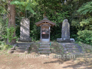 泉福寺 薬師堂（岩戸）