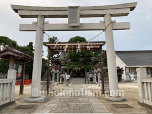 高靇神社